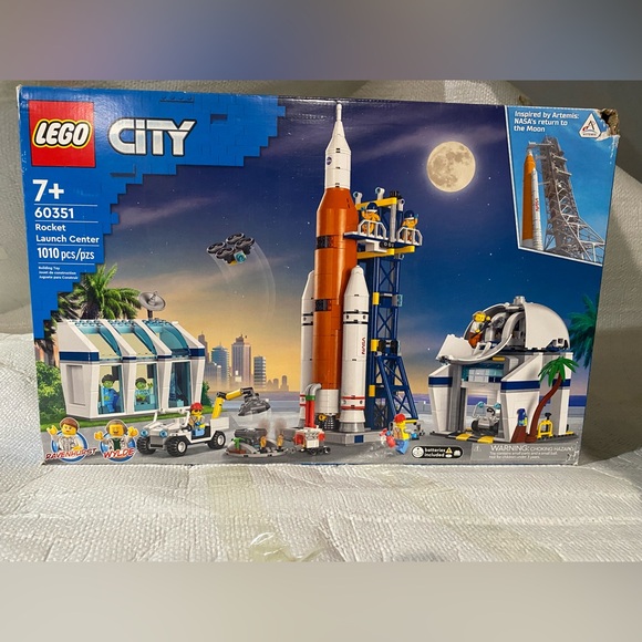 Orange and White Building Set Space Rocket Launch Building Sets & Blocks